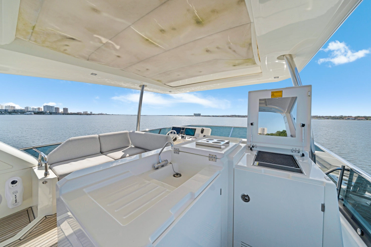 To Life Yacht Photos Pics 