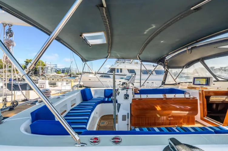 Perfect Symmetry Yacht Photos Pics 