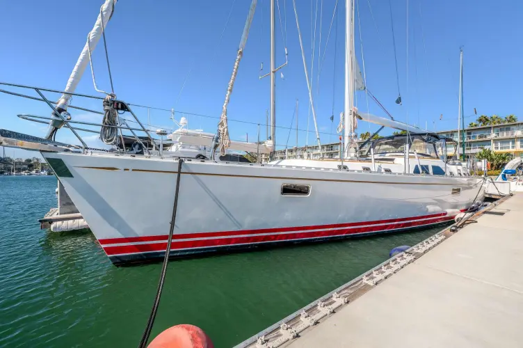 Perfect Symmetry Yacht Photos Pics 