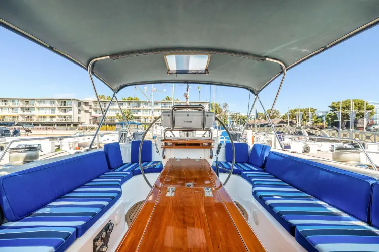 Perfect Symmetry Yacht Photos Pics 