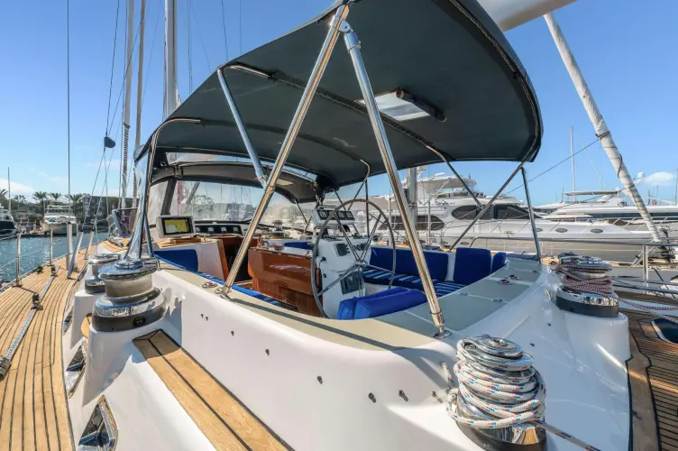 Perfect Symmetry Yacht Photos Pics 