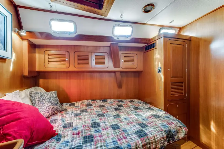 Perfect Symmetry Yacht Photos Pics 