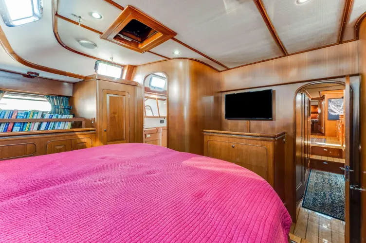 Perfect Symmetry Yacht Photos Pics 