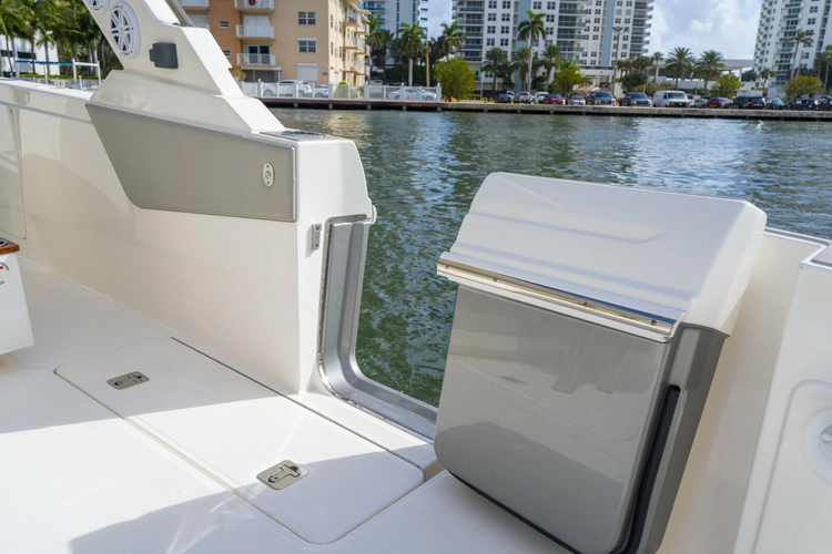 Nailed It Yacht Photos Pics 