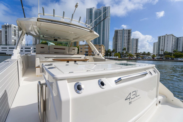 Nailed It Yacht Photos Pics 