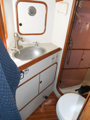 Second Kiss Yacht Photos Pics 