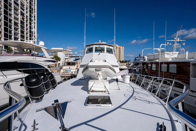 Enchantress Yacht Photos Pics 