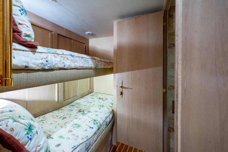 Enchantress Yacht Photos Pics 