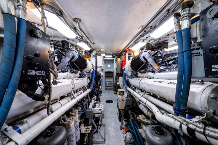 Enchantress Yacht Photos Pics 