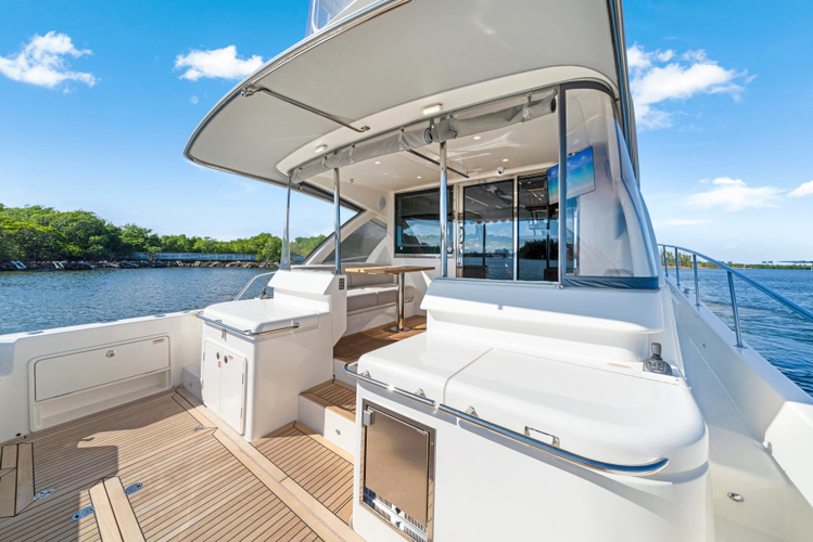 50 Sports Motor Yacht Yacht Photos Pics 