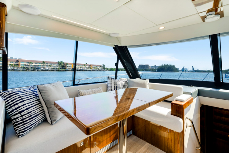 50 Sports Motor Yacht Yacht Photos Pics 