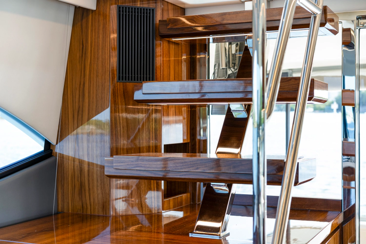 50 Sports Motor Yacht Yacht Photos Pics 