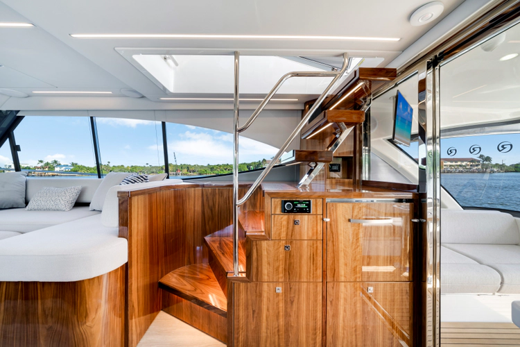 50 Sports Motor Yacht Yacht Photos Pics 