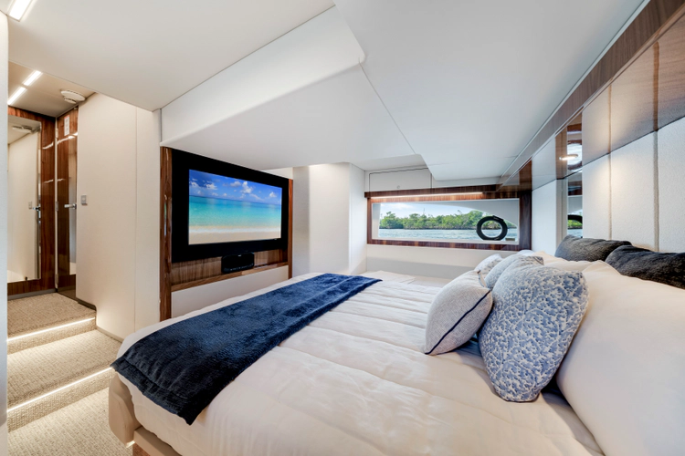 50 Sports Motor Yacht Yacht Photos Pics 