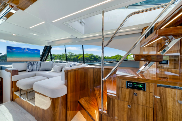 50 Sports Motor Yacht Yacht Photos Pics 