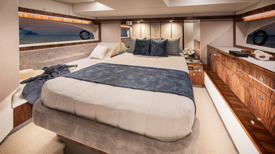 50 Sports Motor Yacht Yacht Photos Pics 