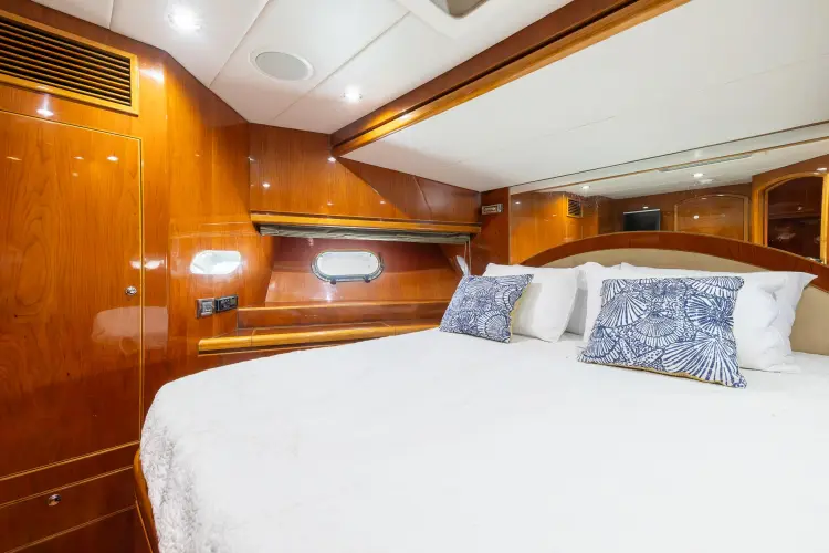 Ocean 1 Yacht Photos Pics 