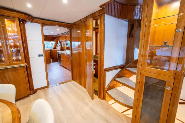 Ocean 1 Yacht Photos Pics 