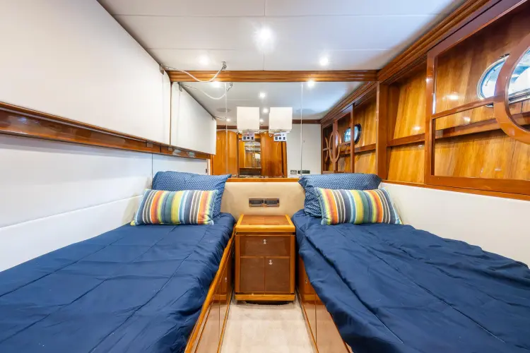 Ocean 1 Yacht Photos Pics 