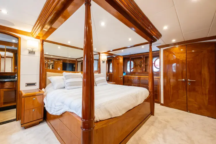 Ocean 1 Yacht Photos Pics 