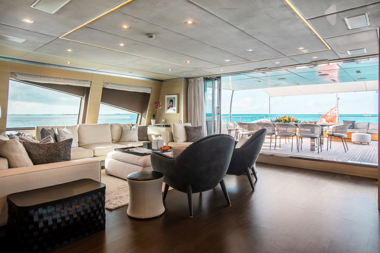 Emina Yacht Photos Pics 
