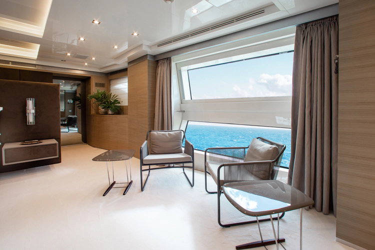 Emina Yacht Photos Pics 