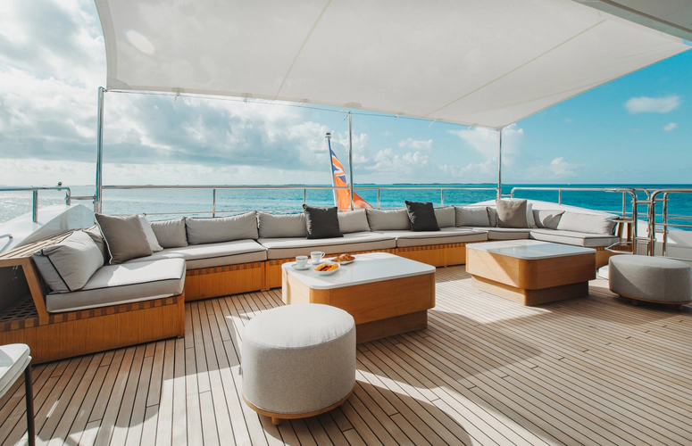 Emina Yacht Photos Pics 