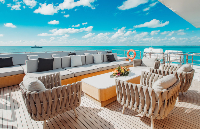 Emina Yacht Photos Pics 