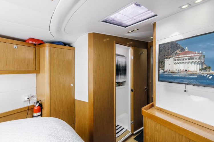 Blue Sky Yacht Photos Pics 