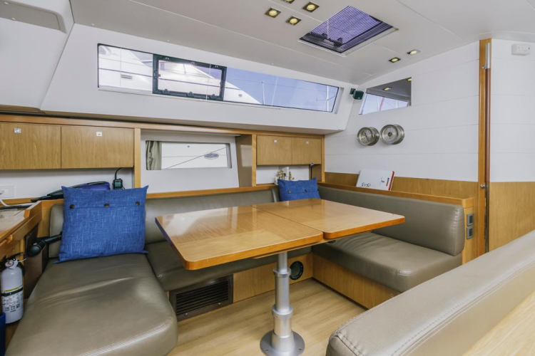Blue Sky Yacht Photos Pics 