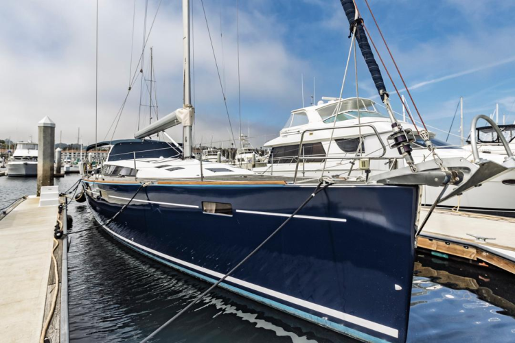 Blue Sky Yacht Photos Pics 