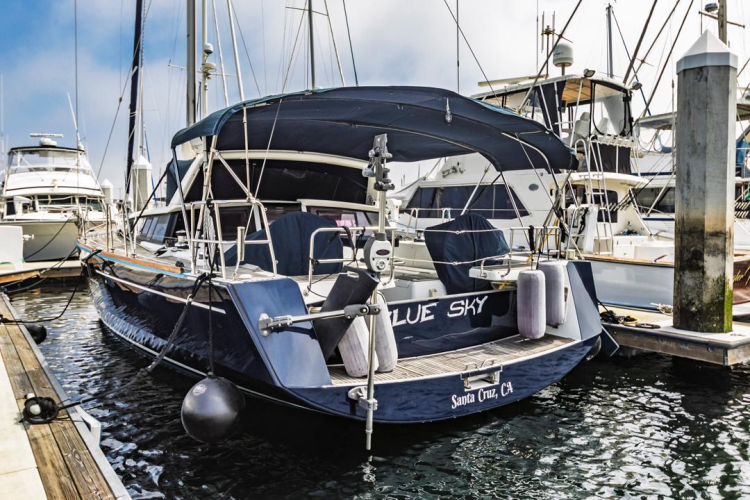 Blue Sky Yacht Photos Pics 
