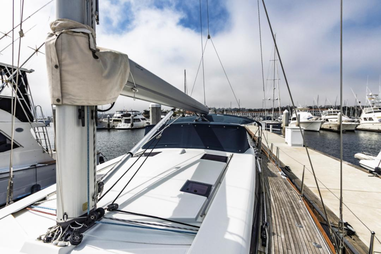 Blue Sky Yacht Photos Pics 