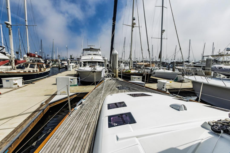 Blue Sky Yacht Photos Pics 