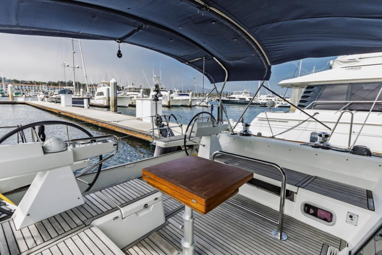 Blue Sky Yacht Photos Pics 