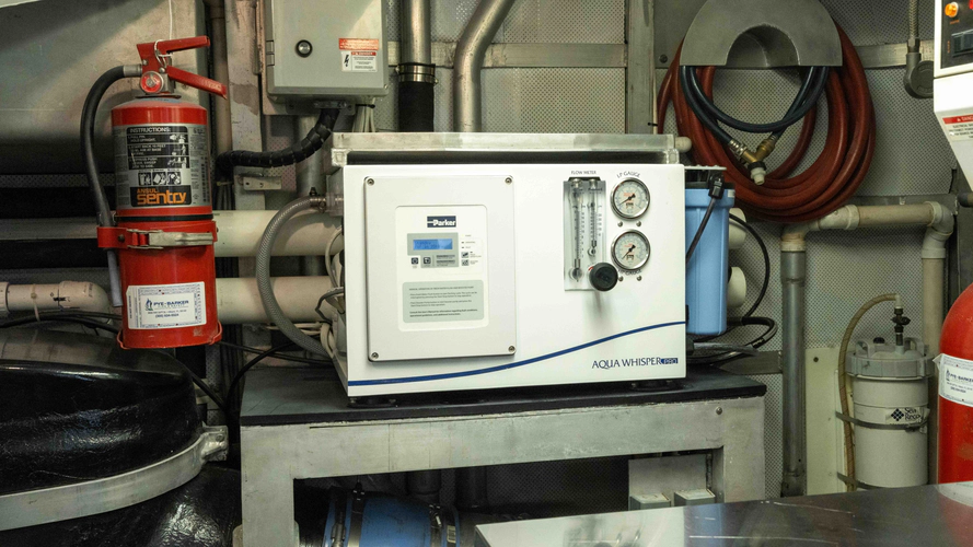 Well Done Yacht Photos Pics 