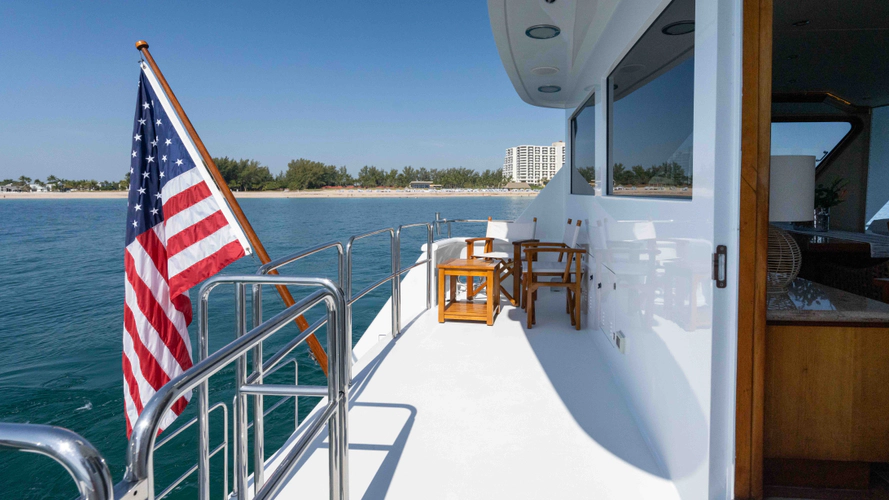 Well Done Yacht Photos Pics 