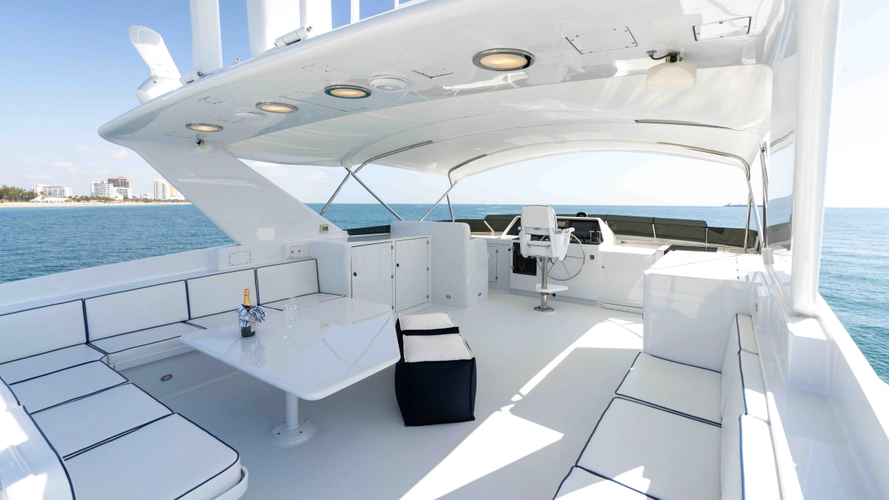 Well Done Yacht Photos Pics 