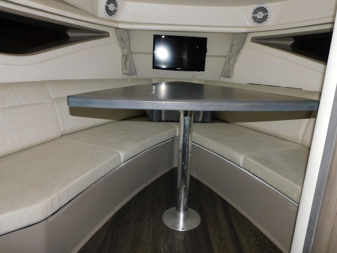 Not Guilty Yacht Photos Pics 