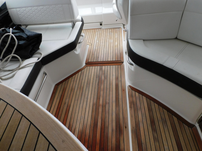 Not Guilty Yacht Photos Pics 