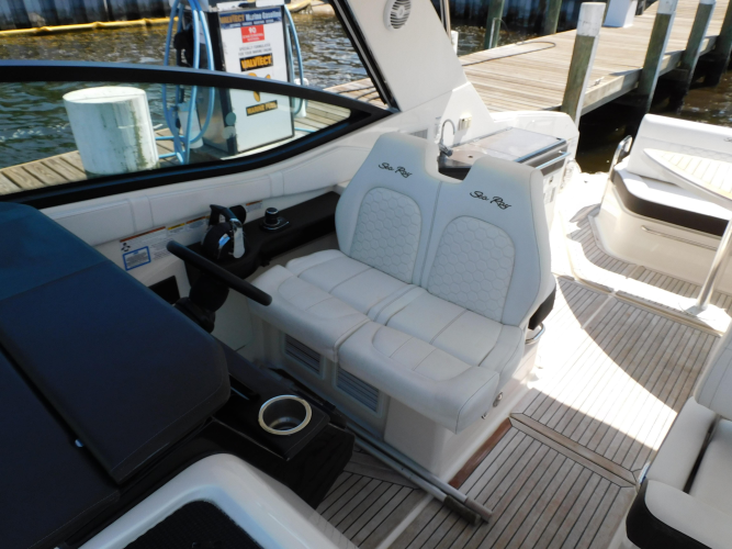 Not Guilty Yacht Photos Pics 