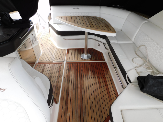 Not Guilty Yacht Photos Pics 
