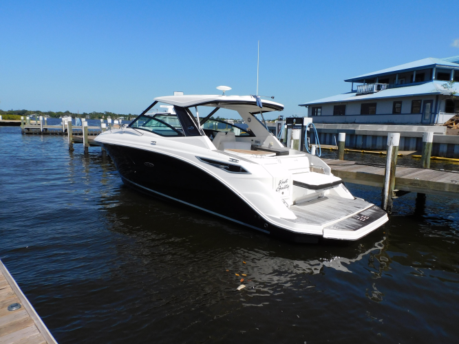 Not Guilty Yacht Photos Pics 