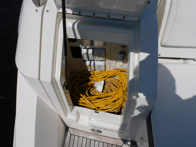 Not Guilty Yacht Photos Pics 