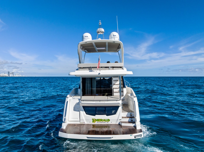 Emerald Yacht Photos Pics 