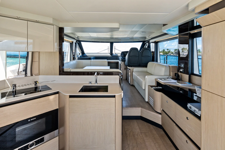 Emerald Yacht Photos Pics 