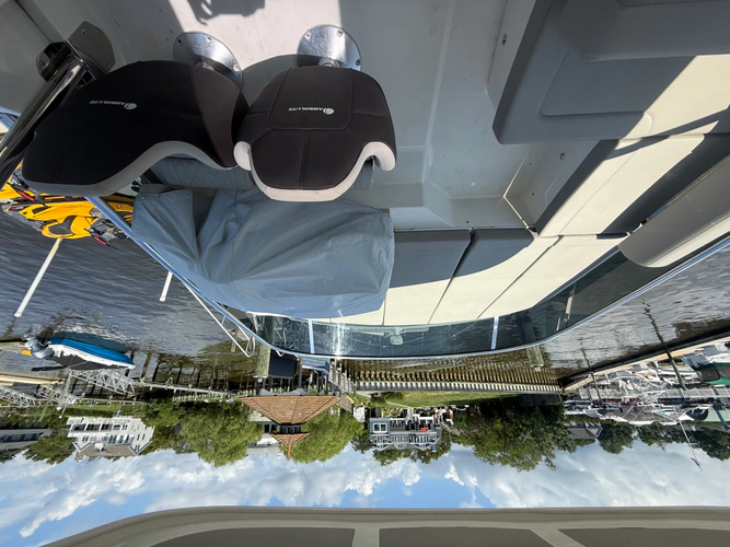 Emerald Yacht Photos Pics 