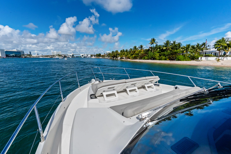 Emerald Yacht Photos Pics 