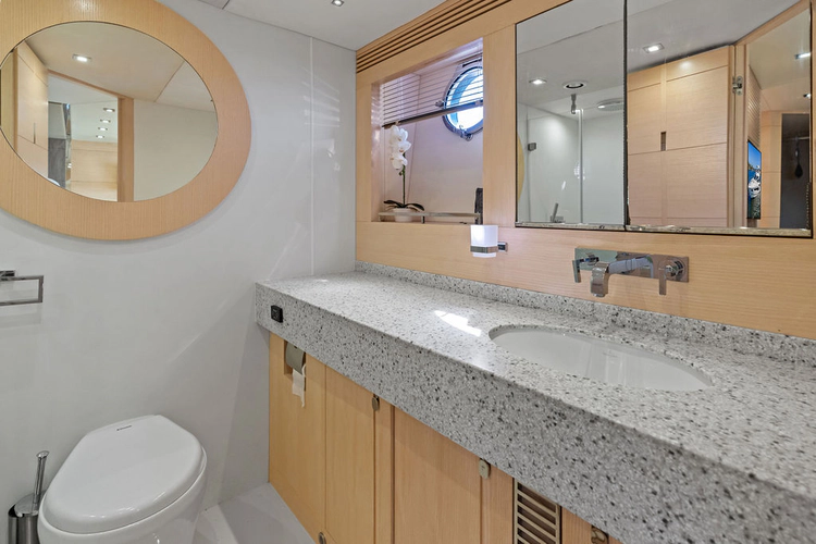 Miss Ingrid Yacht Photos Pics 