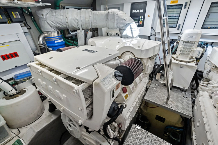 Miss Ingrid Yacht Photos Pics 